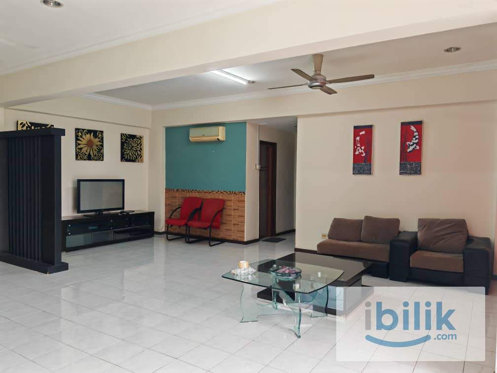 Master room with private bathroom@ MRT/ UTAR/ Sg Long / Balakong - Image 3