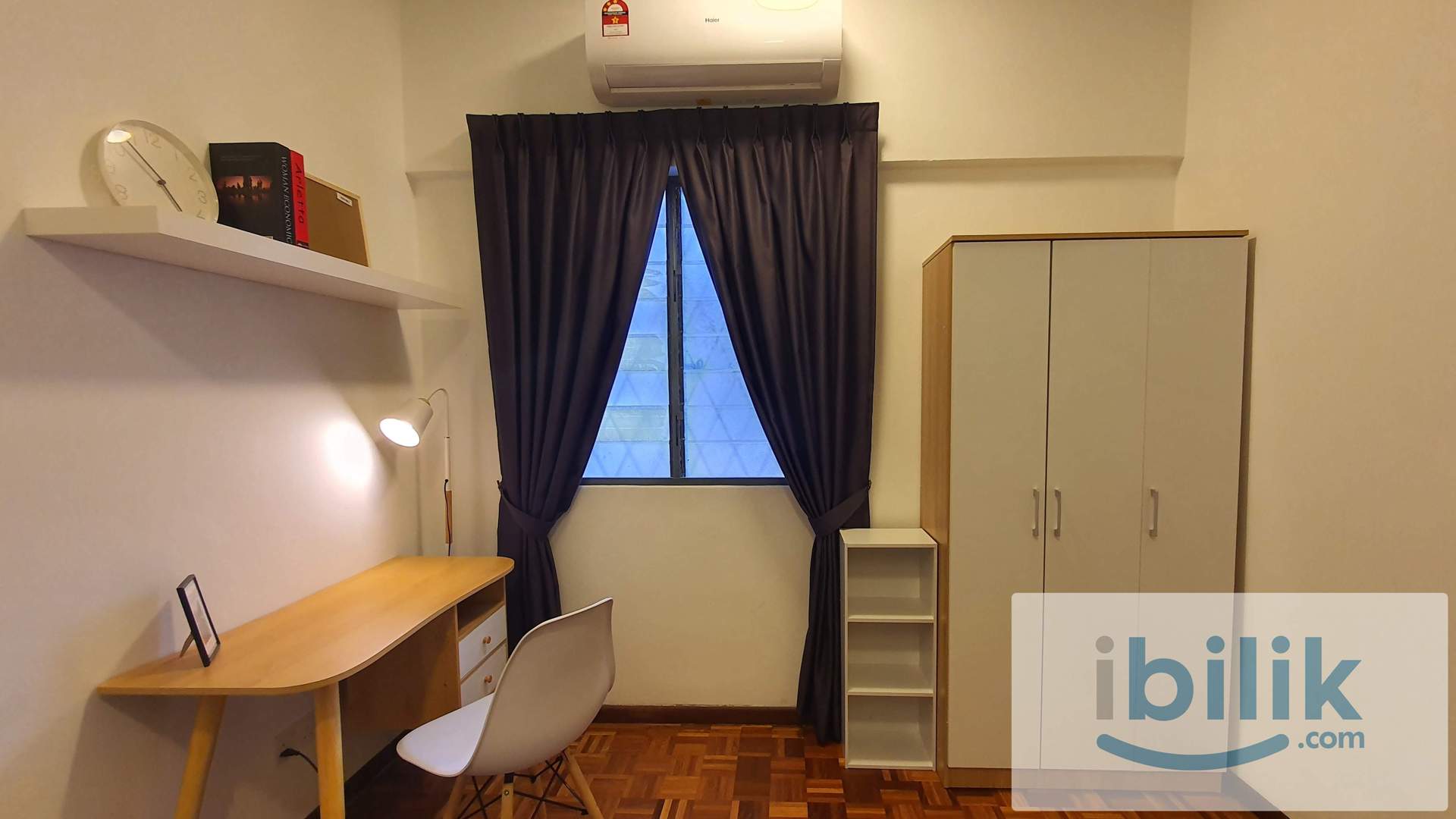 Middle Room For Rent - Image 2