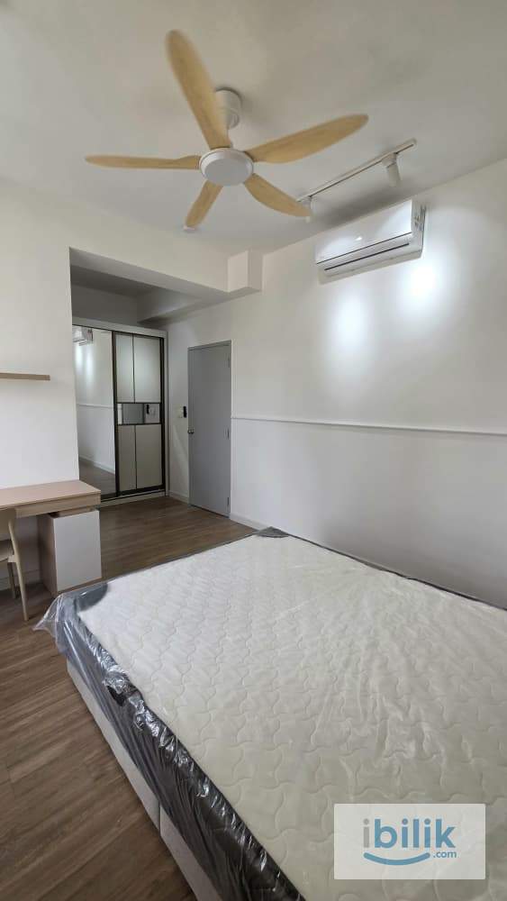 Master room for rent at Helix2, PJS - Image 2