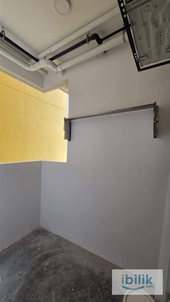 Master room for rent at Helix2, PJS - Image 6