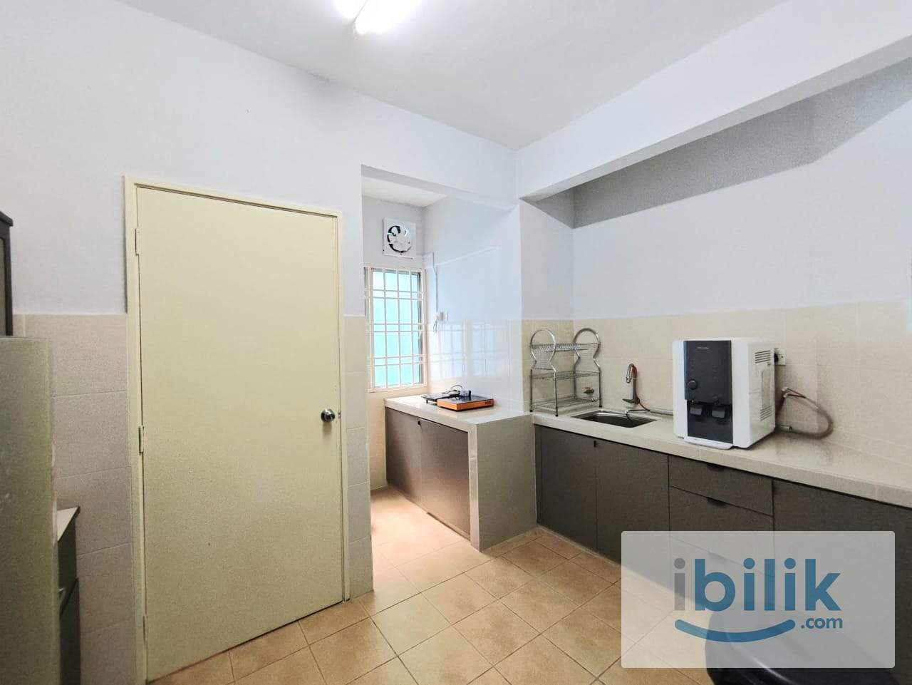 Middle room for rent at Angkasa Condominiums, Cheras - Image 4