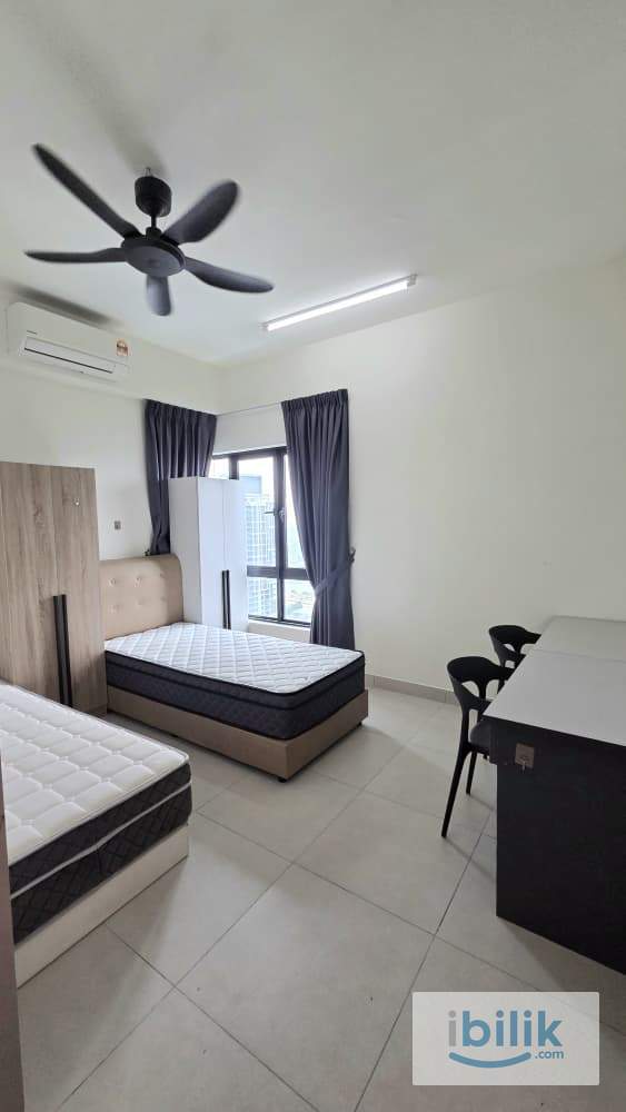 Edusphere Suites, Middle room for rent, Cyberjaya - Image 1