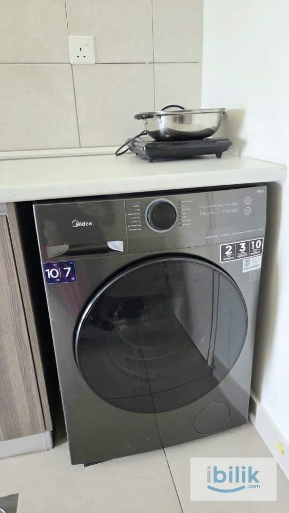 Edusphere Suites, Middle room for rent, Cyberjaya - Image 6