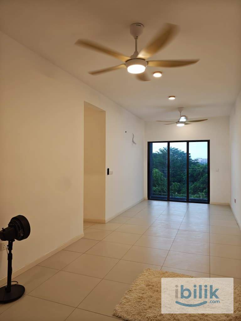 3r2b whole unit for rent at Vierra Residence, Kinrara - Image 1