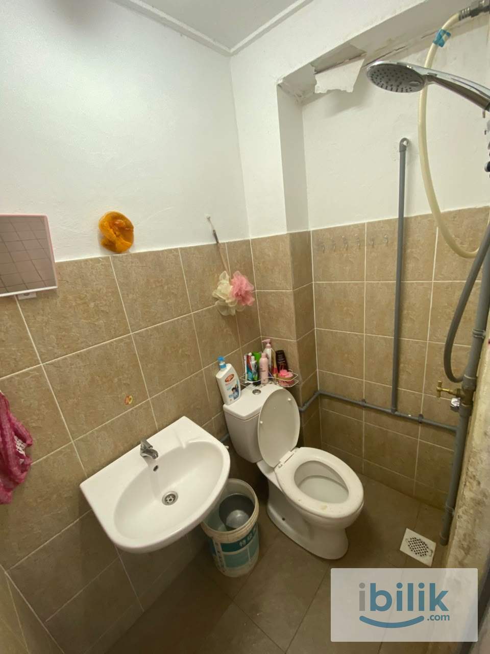 USJ 9 Subang Jaya Single Room To Rent - Image 5