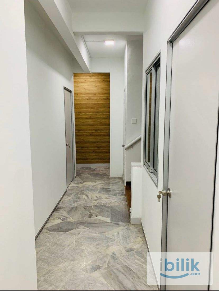 USJ 2 Subang Jaya Single Room To Rent - Image 1