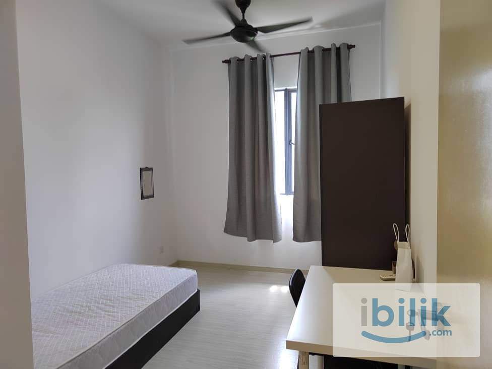 🌟MEDIUM ROOM (FEMALE UNIT 👩) FOR RENT AT HAMILTON CONDOMINIUM, WANGSA MAJU🌟 🚝 DIRECT LINK BRIDGE TO LRT! - Image 1