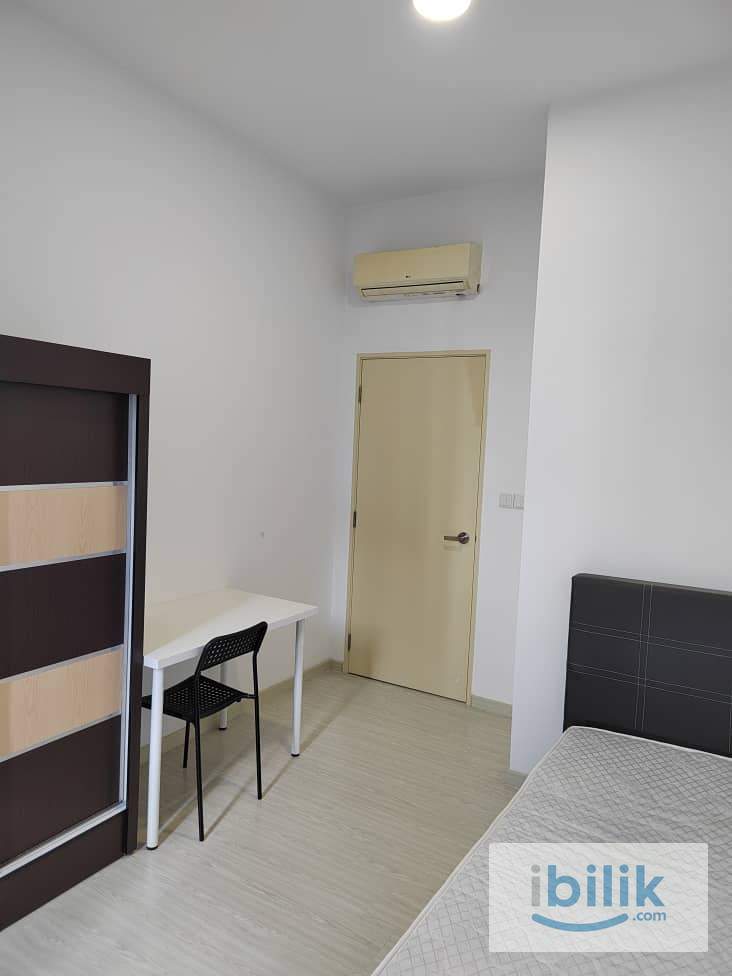🌟MEDIUM ROOM (FEMALE UNIT 👩) FOR RENT AT HAMILTON CONDOMINIUM, WANGSA MAJU🌟 🚝 DIRECT LINK BRIDGE TO LRT! - Image 2