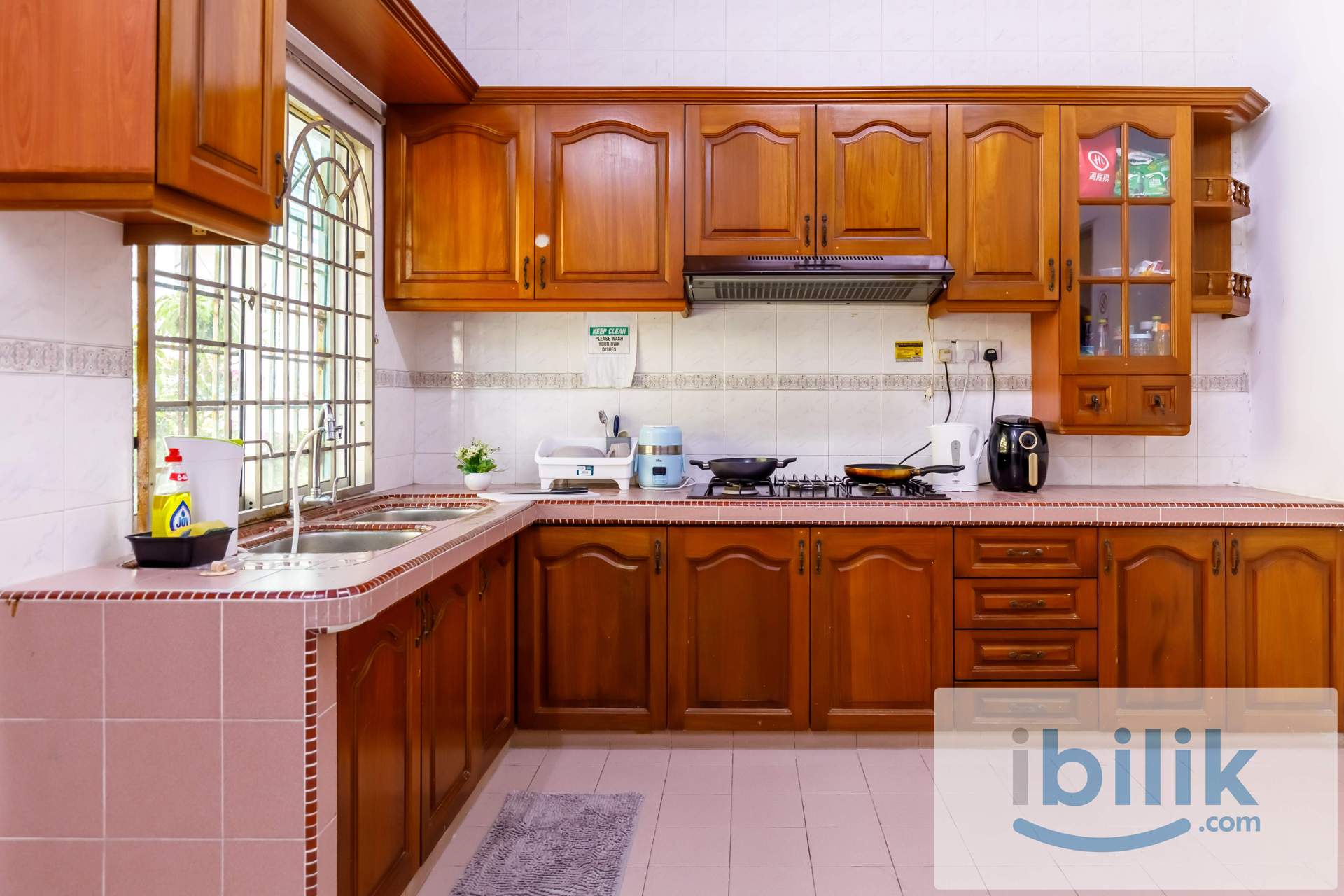 Fully Furnished with AC, WiFi, cleaning service, Single room for RENT. - Image 3