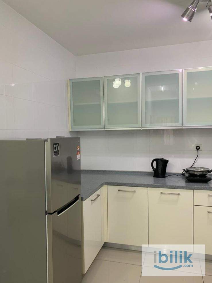 Middle room with OWN Balcony. - Image 1