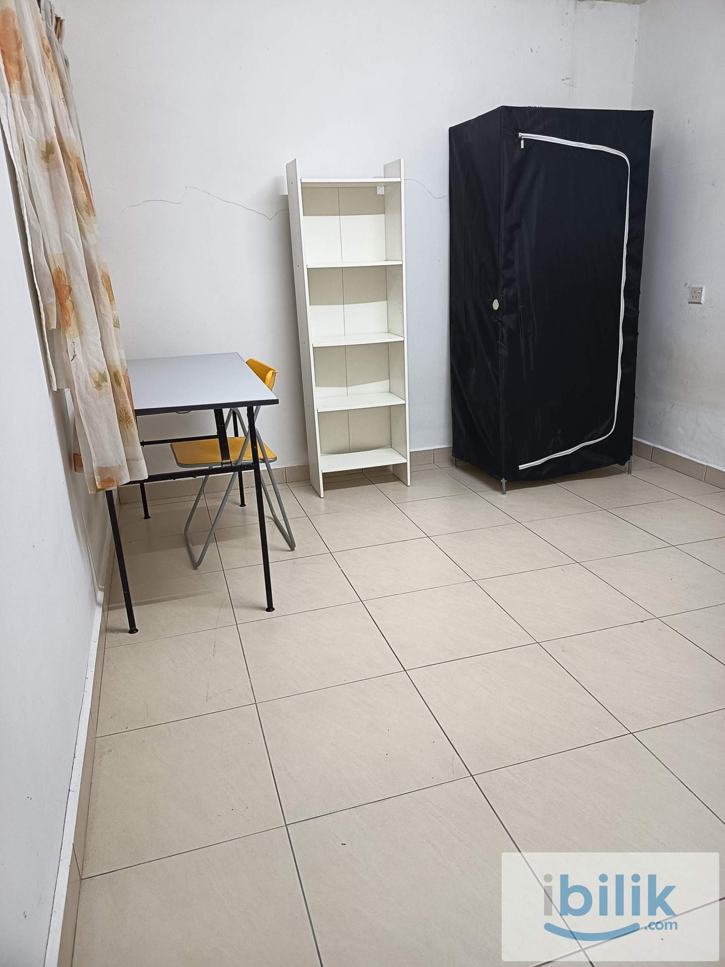 You May Like this Cozy Middle Room in Taman Seputeh, near MidValley, KL Sentral, Bangsar South - Image 2