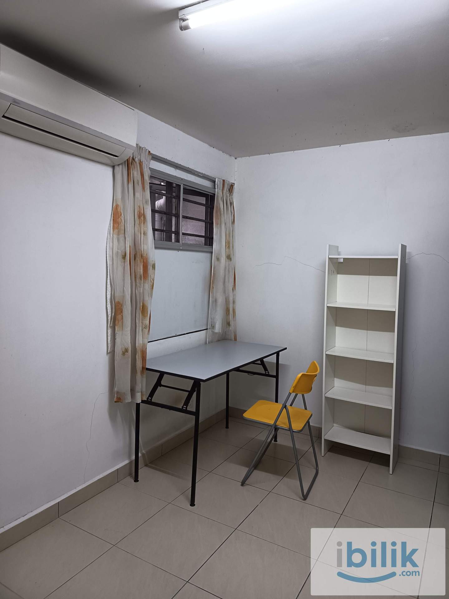 You May Like this Cozy Middle Room in Taman Seputeh, near MidValley, KL Sentral, Bangsar South - Image 3
