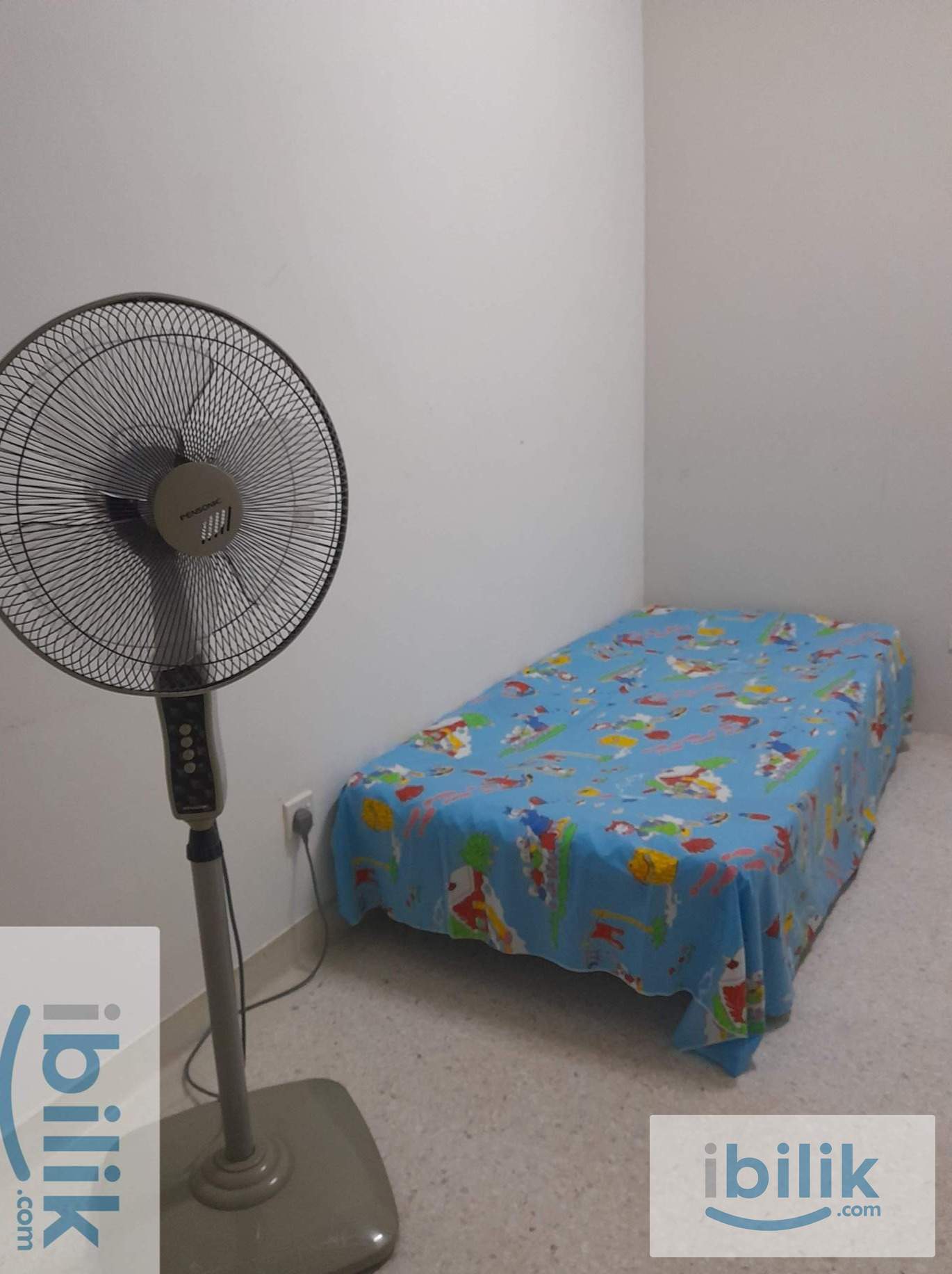 Discover this Cozy Master Room in Taman Seputeh, near MidValley, KL Sentral, Bangsar South - Image 1