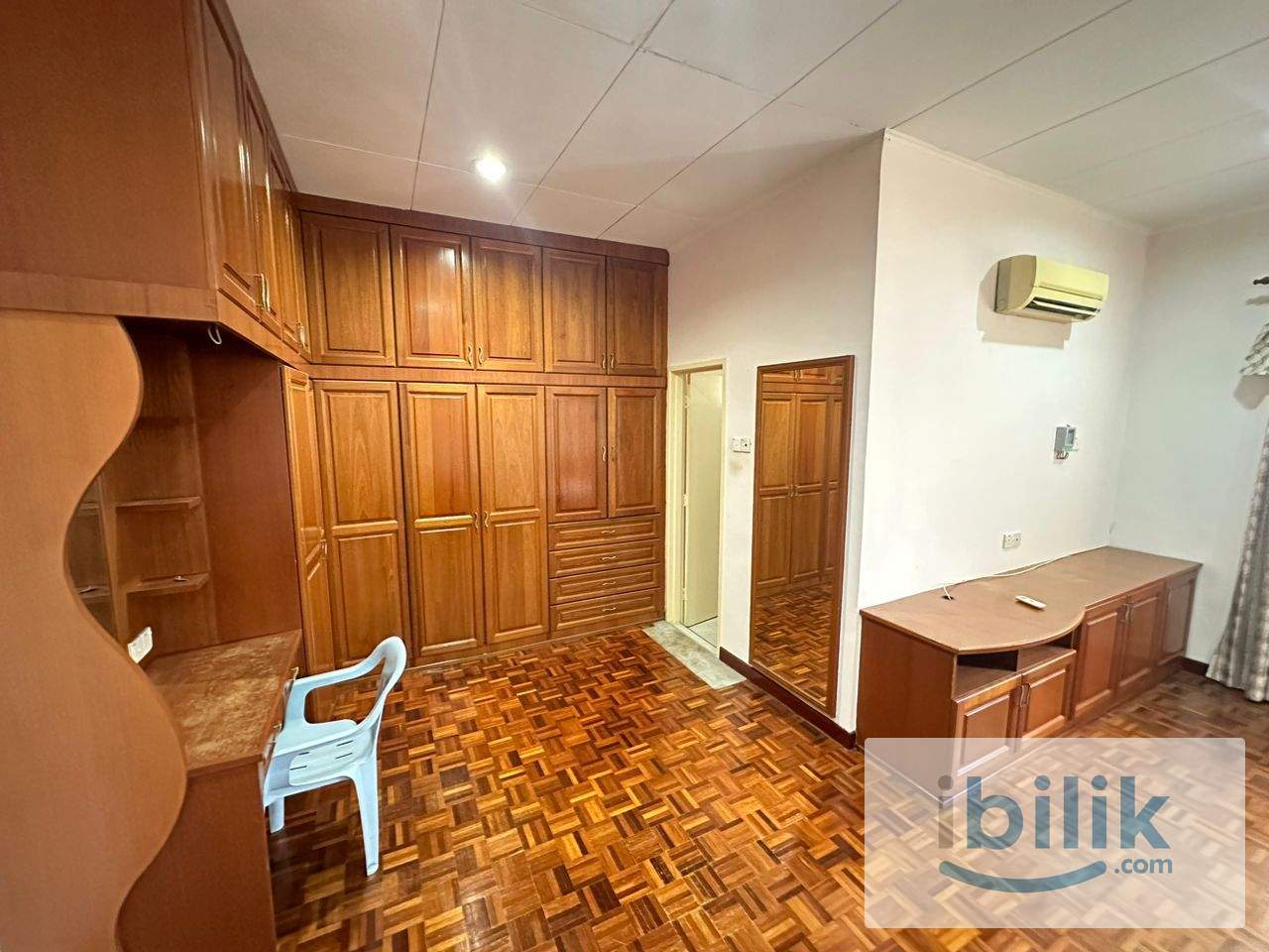 【Spacious Master Room】 Comfortable & Fully Furnished @ BU 11 / Bandar Utama / Petaling Jaya - Image 3