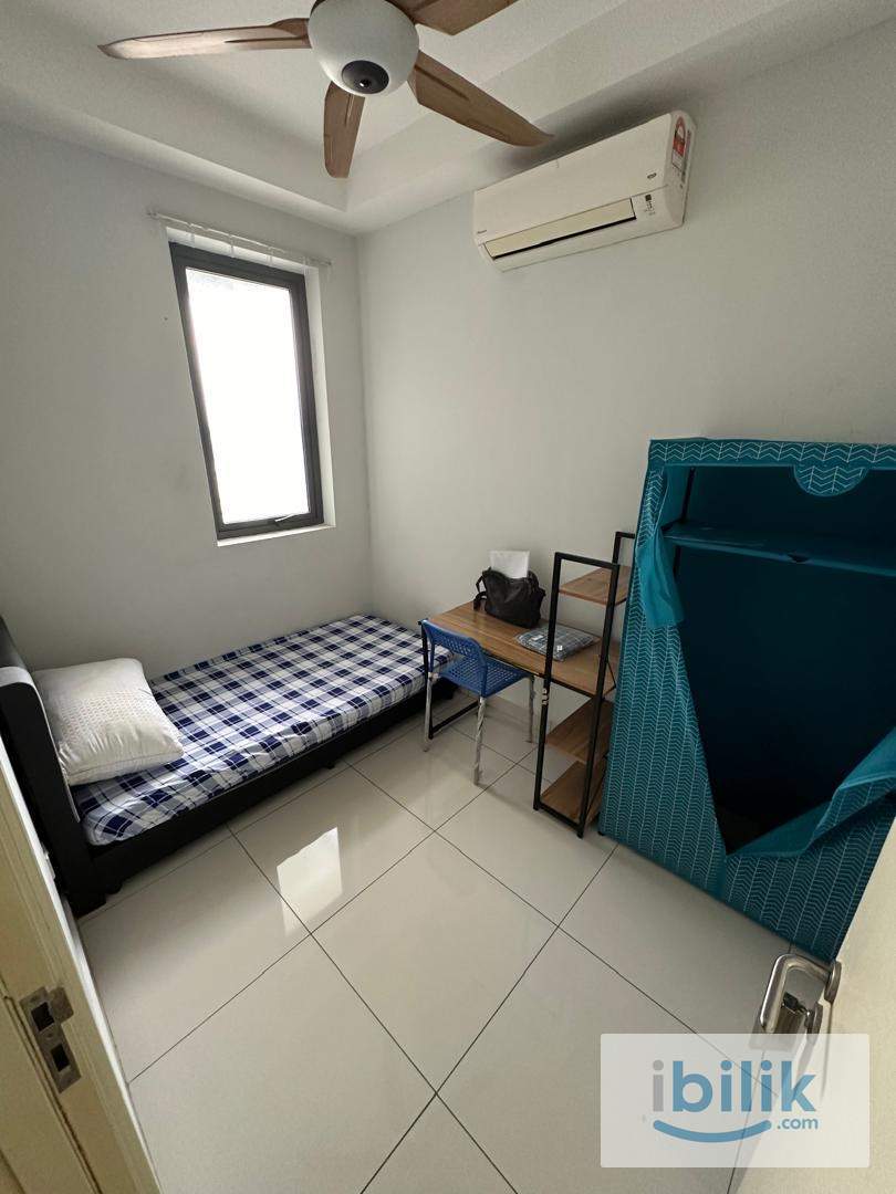 Lady unit single bedroom next MRT  - Image 4