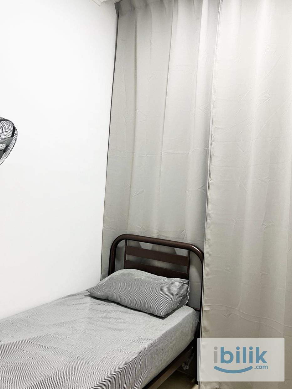 Small Room ( include utilities) - Image 1