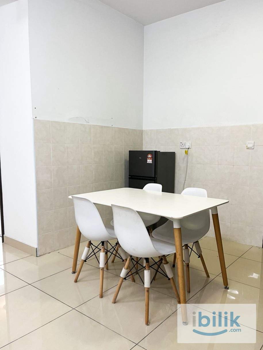 Small Room ( include utilities) - Image 2