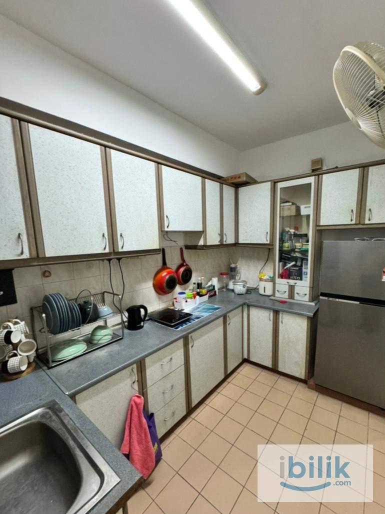 Cozy Middle Room for Rent – Sri Permaisuri Bayu Tasik 1 - Image 3