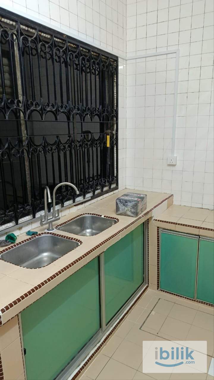 Jalan Keris, Taman Sri Terbau, JB Room for Rent - Image 4