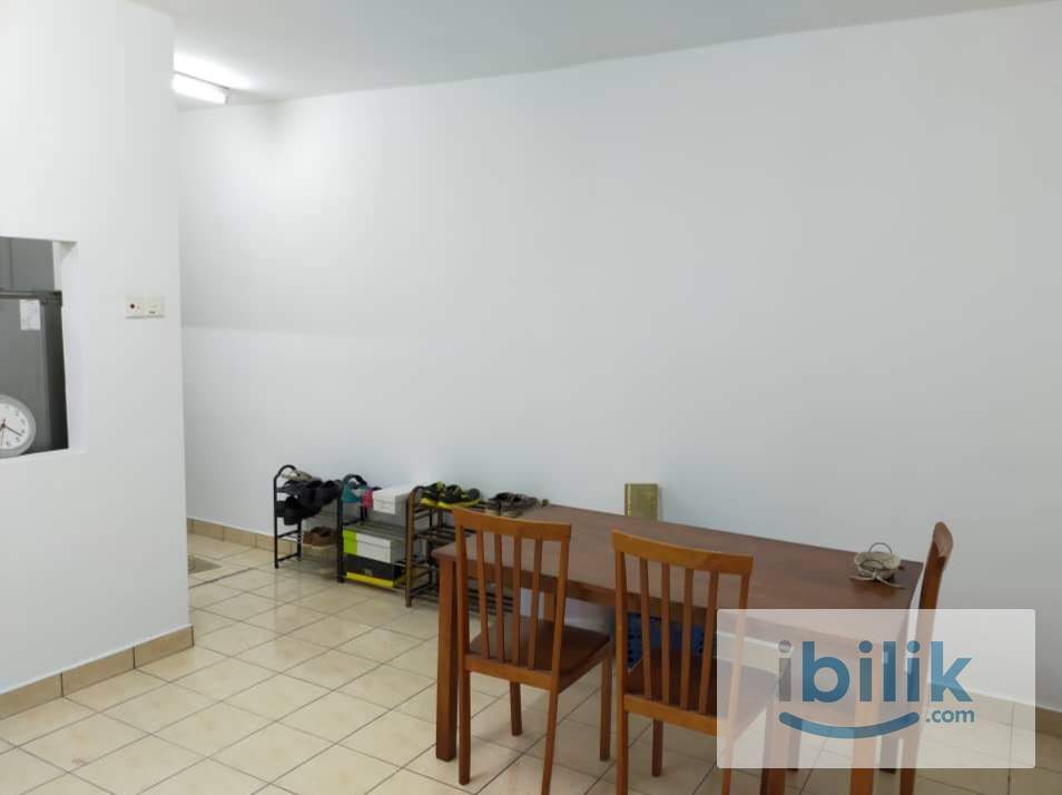 angkasa condo master room for rent - Image 3