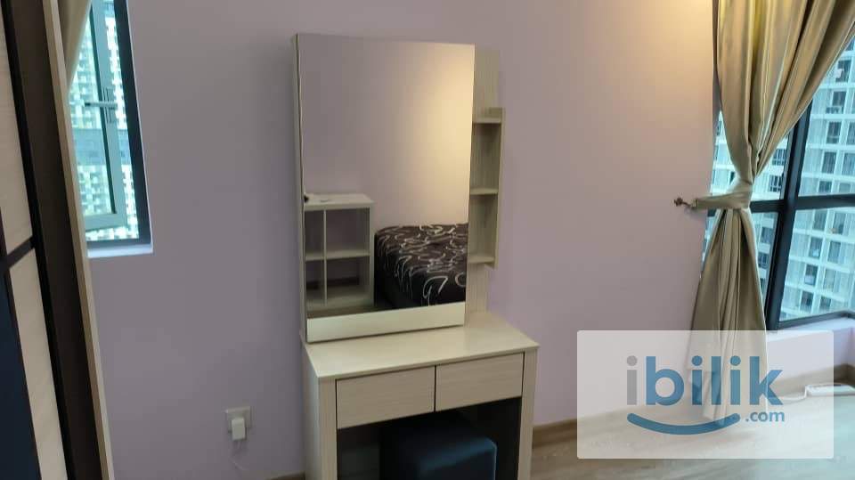 Middle room for rent @ Bangsar South - Image 2