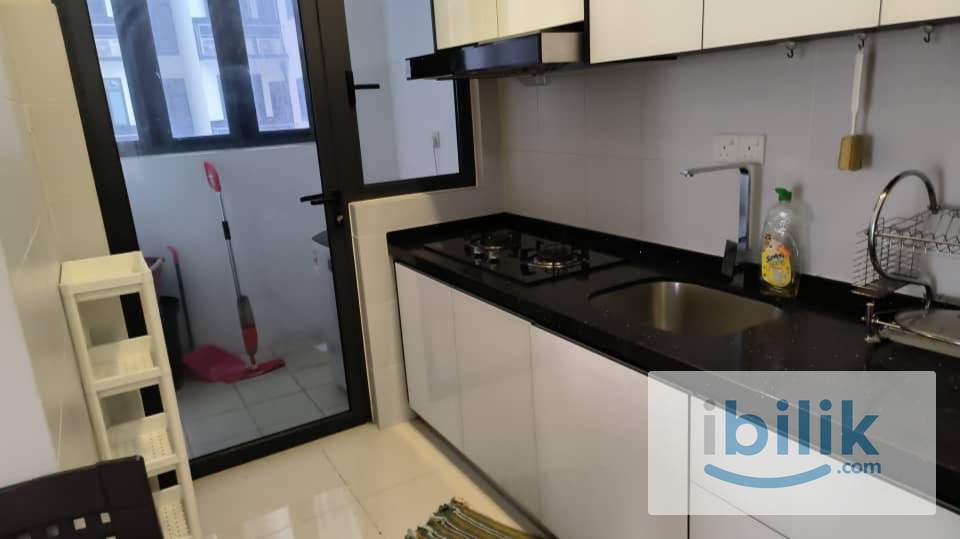 Middle room for rent @ Bangsar South - Image 5