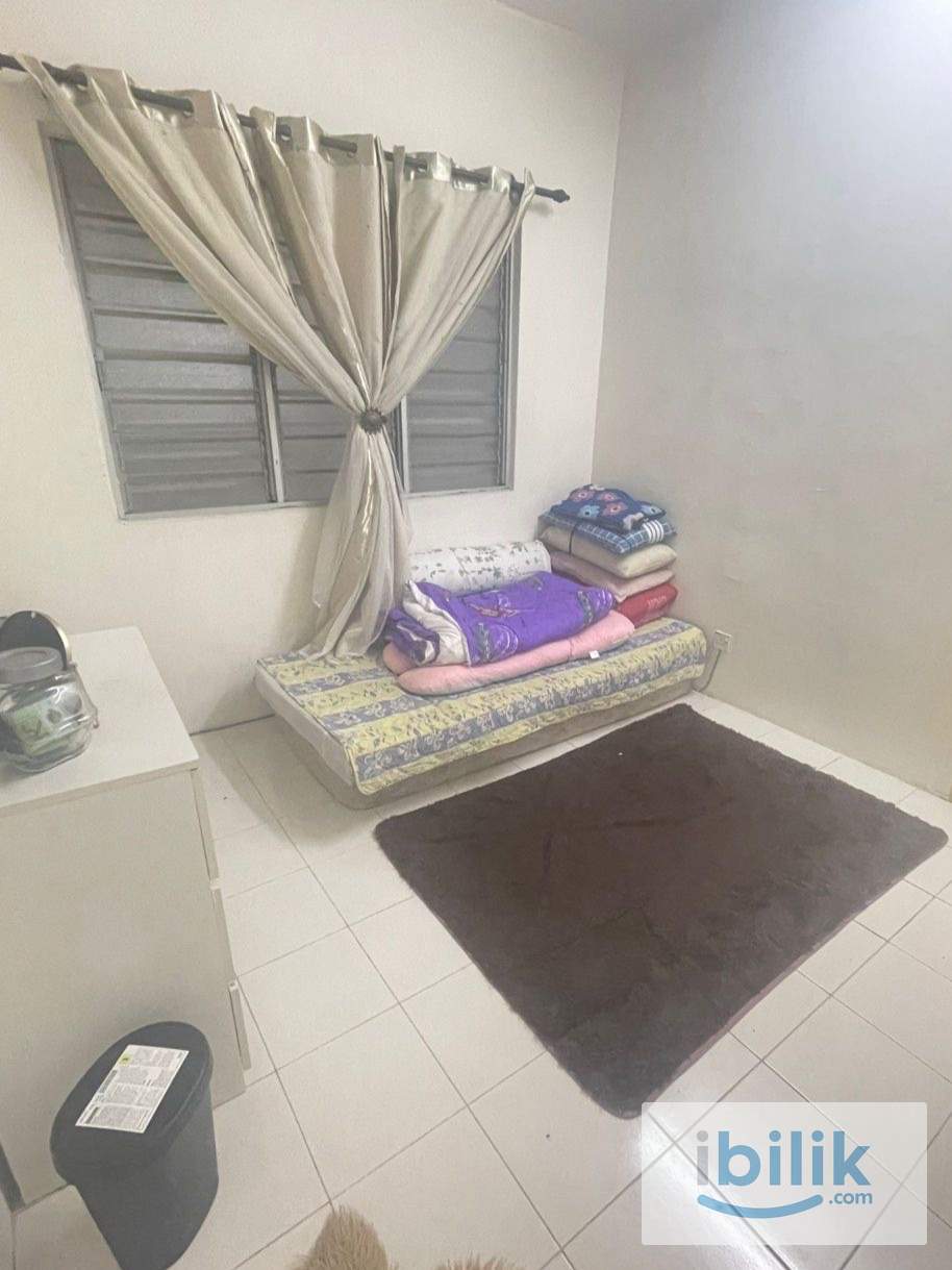 Master Room for Rent @ Ukay Bistaria Condo - Image 1