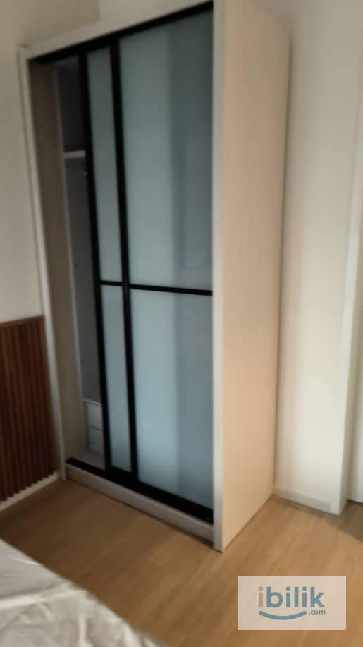 Middle Room for Rent @ Laurel Residence, Bangsar South - Image 1