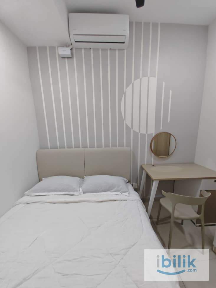 (MIXED UNIT) Middle Room at Meta Residence - Image 1