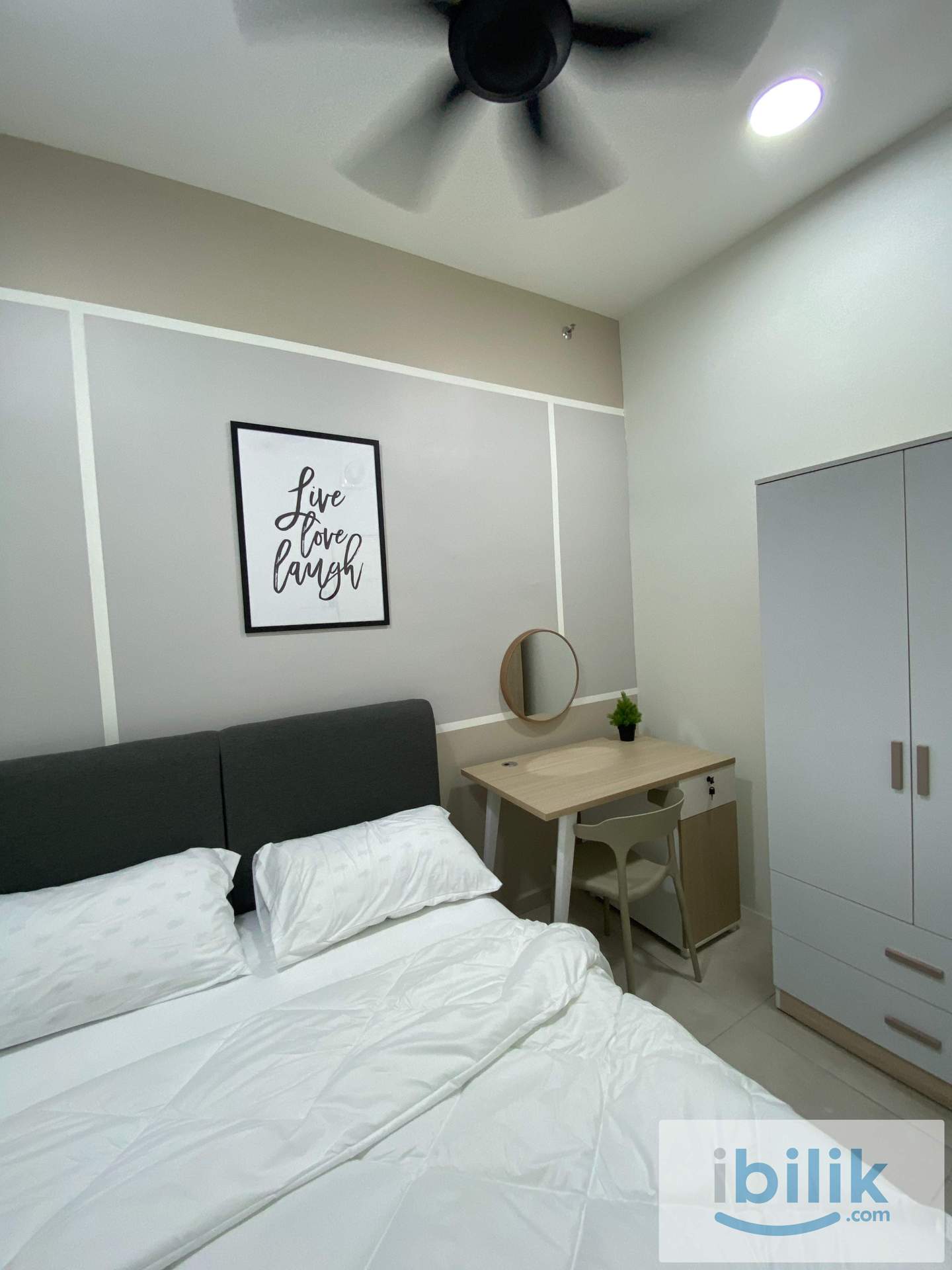 (MIXED UNIT) Middle Room at Meta Residence - Image 3