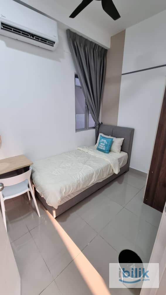 (FEMALE UNIT) Small Room at Acacia Residence - Image 2