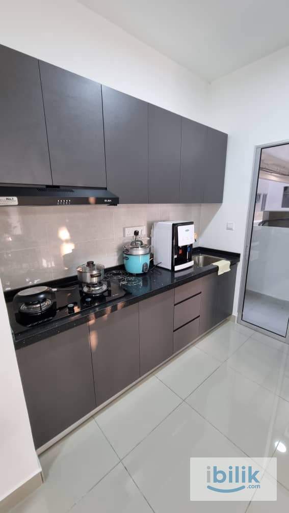 (FEMALE UNIT) Small Room at Acacia Residence - Image 3
