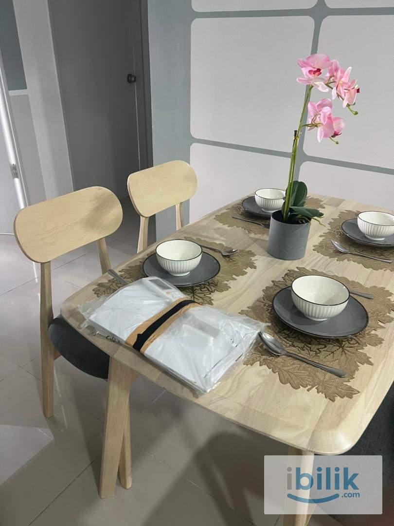 (FEMALE UNIT) Small Room at Acacia Residence - Image 5