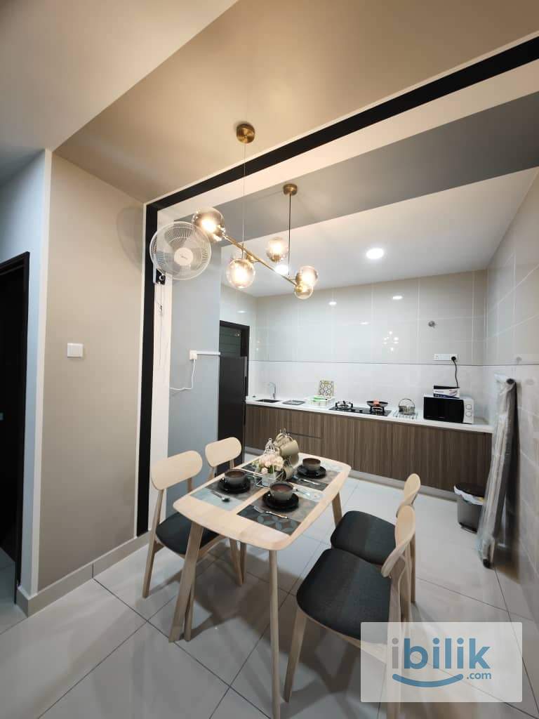 (MIXED UNIT) PARAISO RESIDENCE - MIDDLE ROOM - Image 5