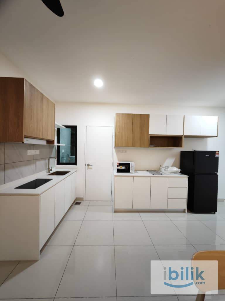 [MIXED UNIT] ARATRE RESIDENCES @ ARA DAMANSARA - MASTER BEDROOM - Image 2
