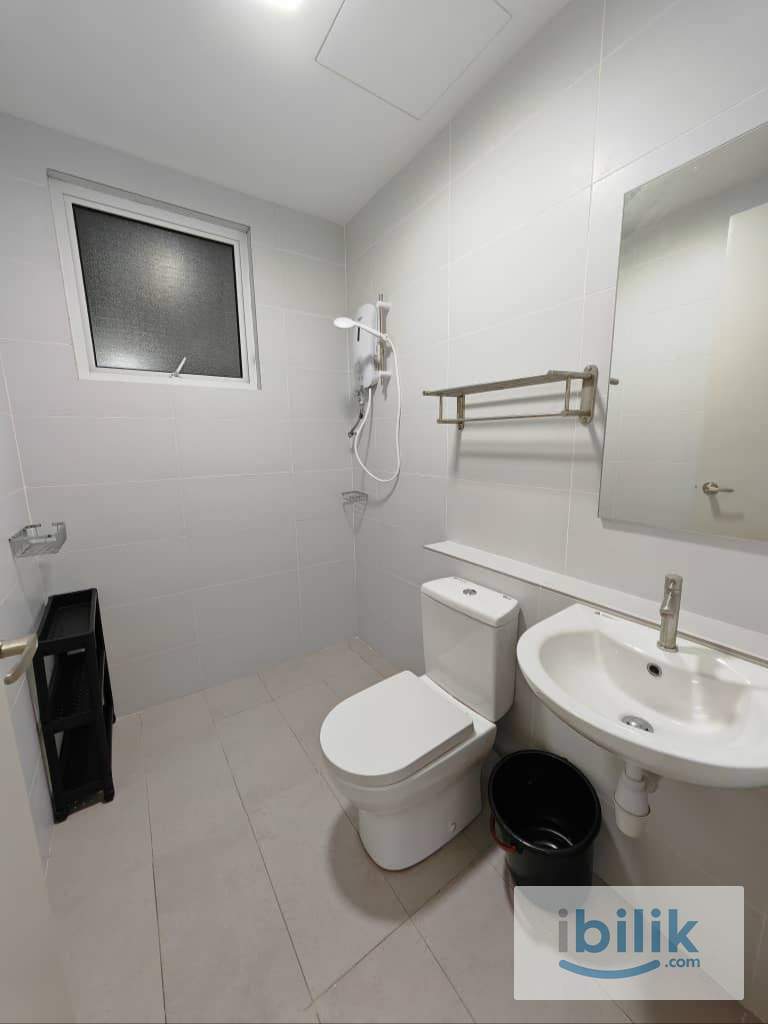 [MIXED UNIT] NADAYU 801 @ SUBANG MURNI - MASTER BEDROOM (TWIN SHARING) - Image 4