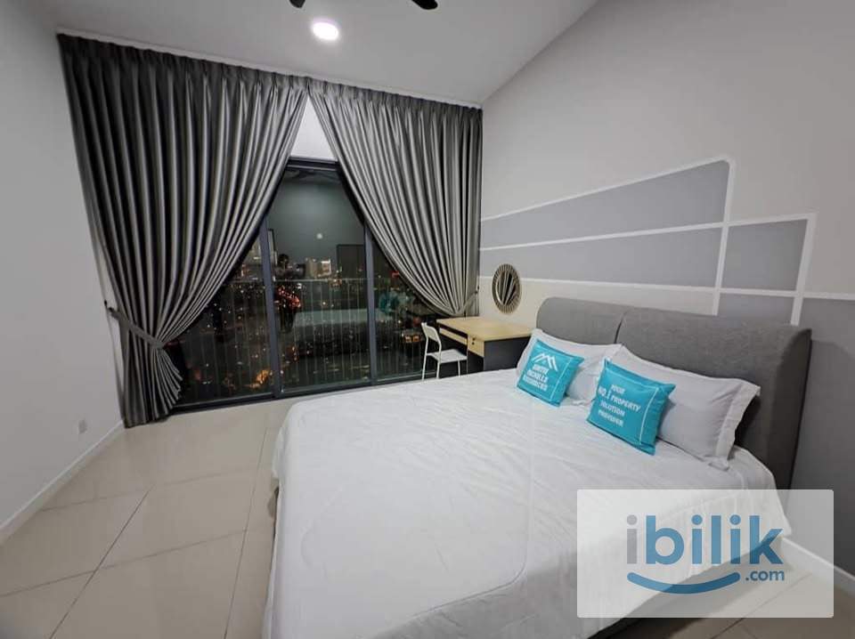 [MIXED UNIT] RUMBIA RESIDENCE - MIDDLE ROOM - Image 1