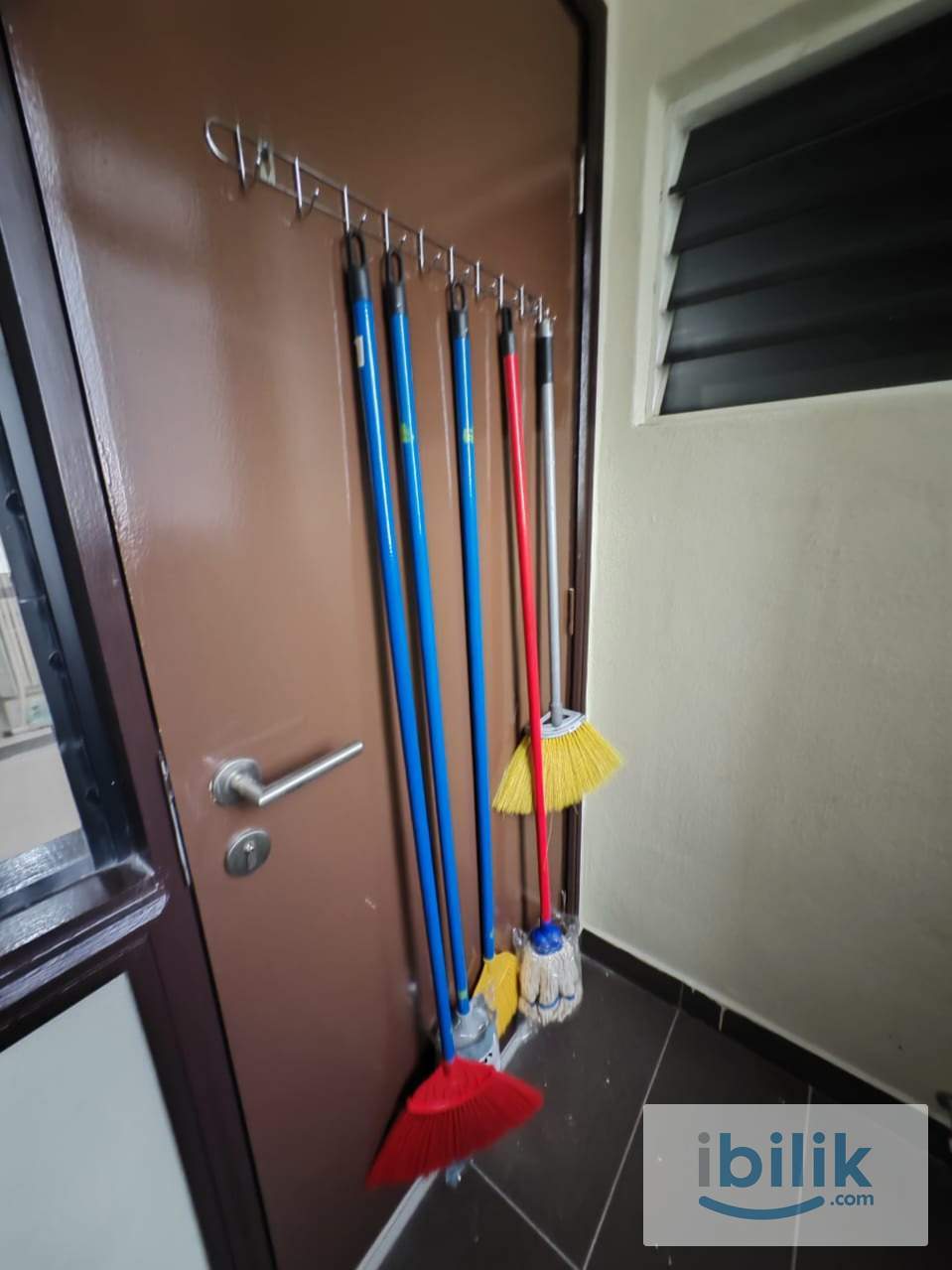 [MIXED UNIT] PARAISO RESIDENCES - MIDDLE ROOM - Image 7