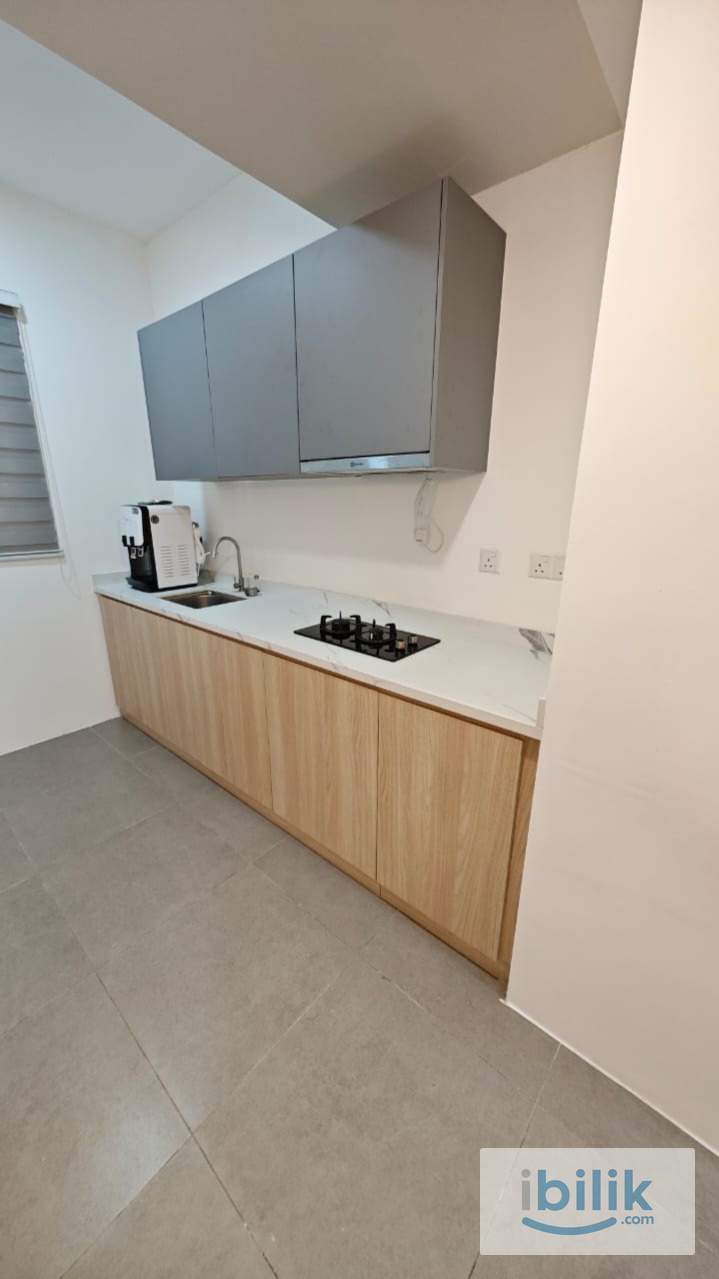 [MIXED UNIT] ENESTA RESIDENCE - MIDDLE ROOM - Image 3