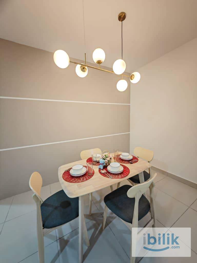 MIDDLE ROOM [PART 3]  - Image 1