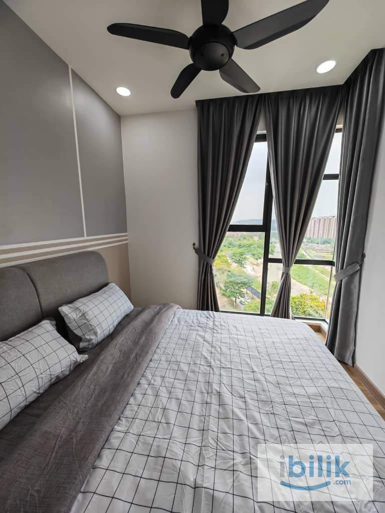 MIDDLE ROOM [PART 3]  - Image 5