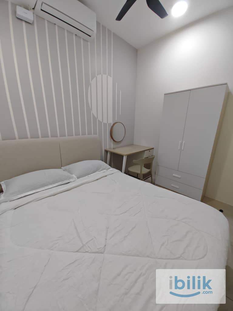 (MIXED UNIT) Middle Room at Meta Residence, Seri Kembangan - Image 2