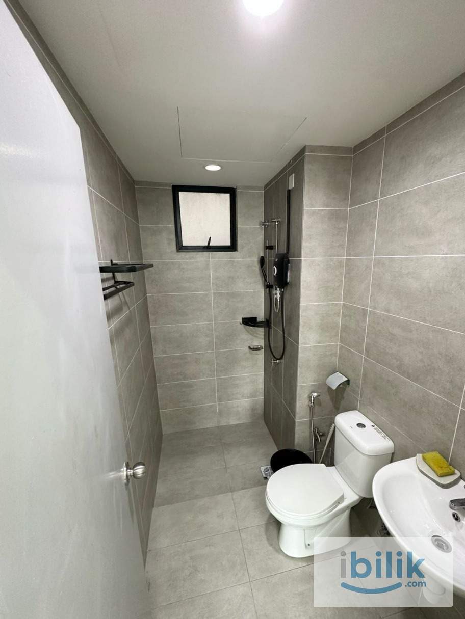 Mizumi Condo Room | Walk to MRT | Fully Furnished | Utilities Included | From RM540 - Image 2