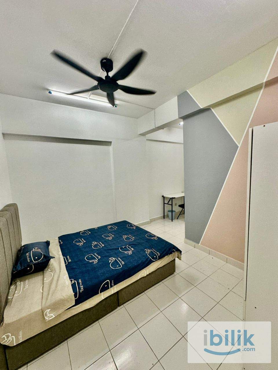 Fully furnished fortune avenue room for rent. walking distance to MRT - Image 1