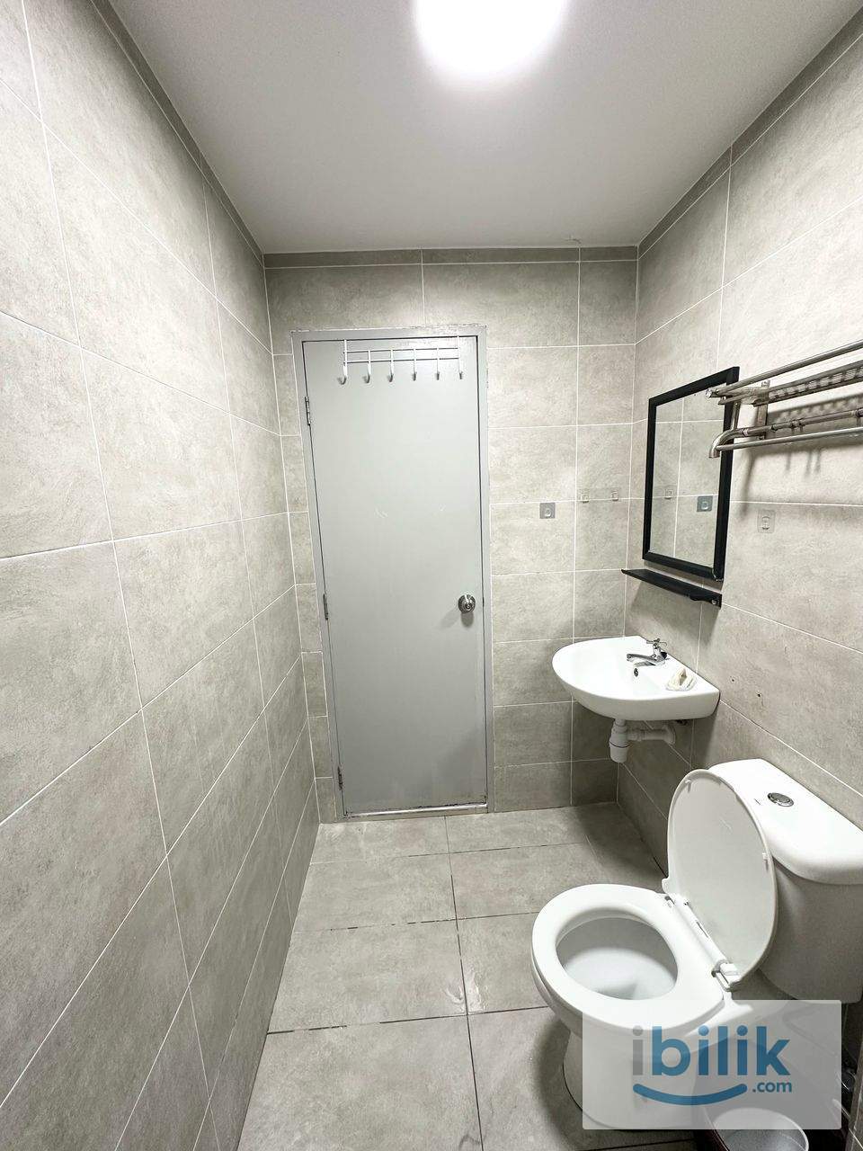 Fully Furnished Master Room Mizumi Residence( Lake View), Kepong. Near MRT, AEON Shopping Mall)) - Image 3