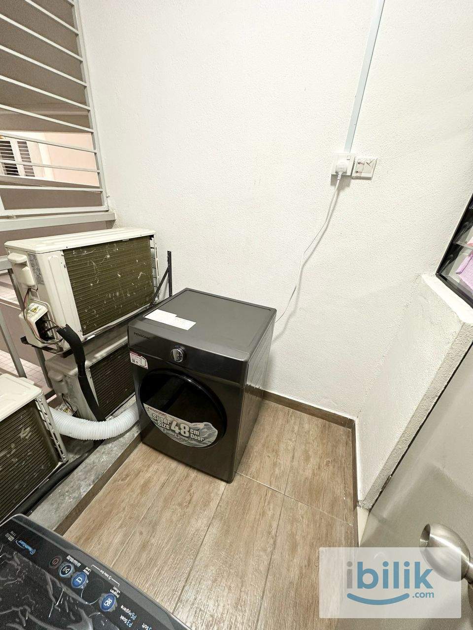 Fully Furnished Master Room for rent Mizumi Residence( Lake View), Kepong. Near MRT, AEON Shopping Mall - Image 6