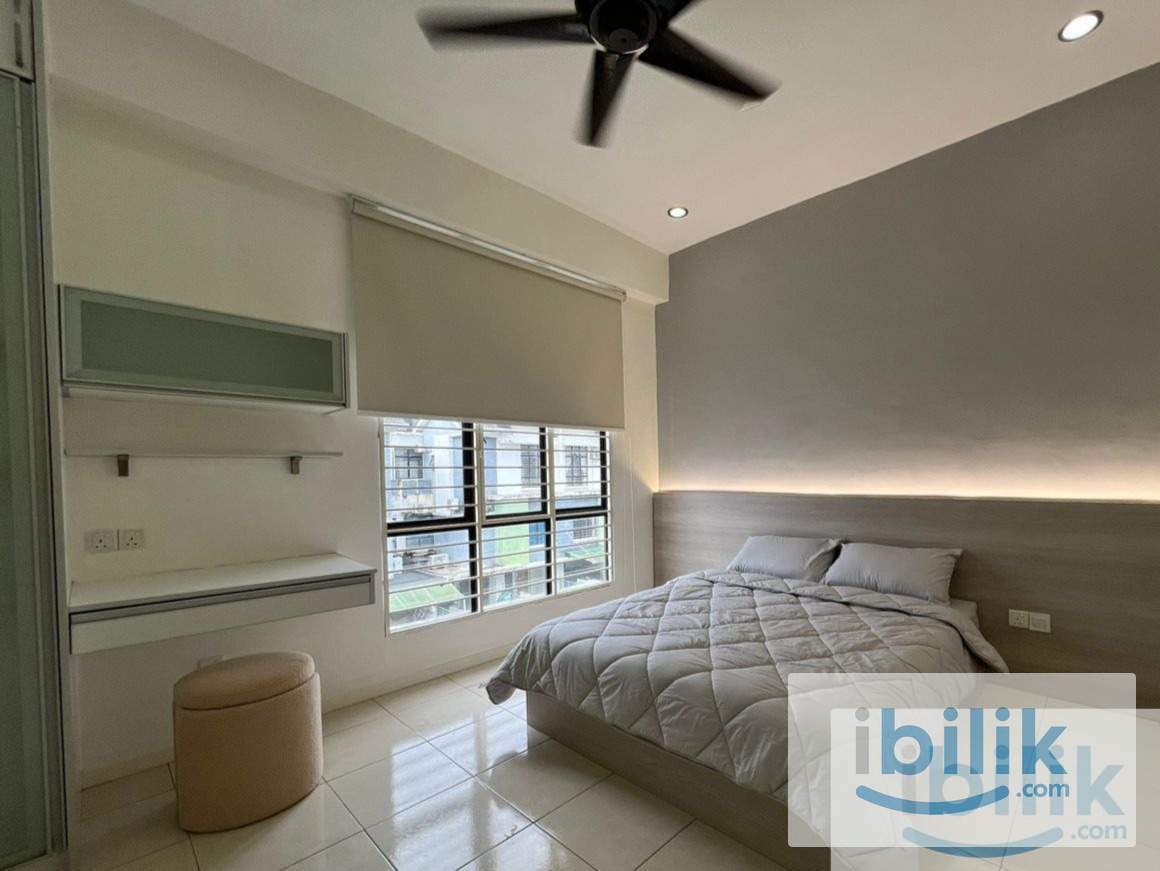 Medium Room - Image 1