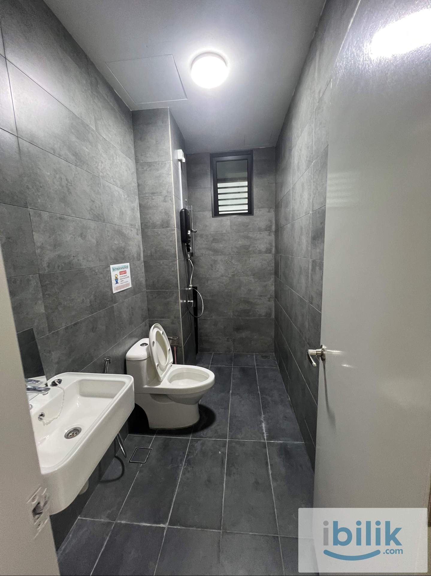‼️Fully Furnished Medium Room for rent at VERANDO Residence🏠 - Image 5