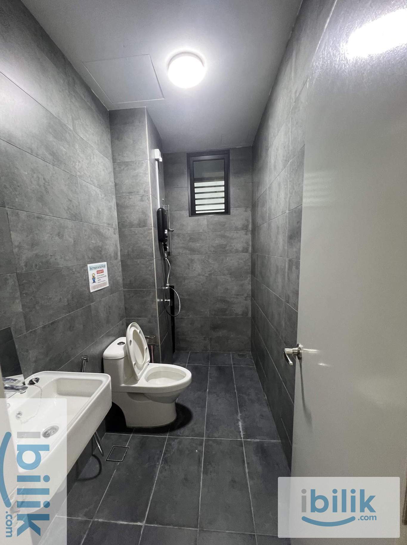 ✨Fully Furnished Medium Room for Rent at VERANDO RESIDENCE🏡 - Image 5