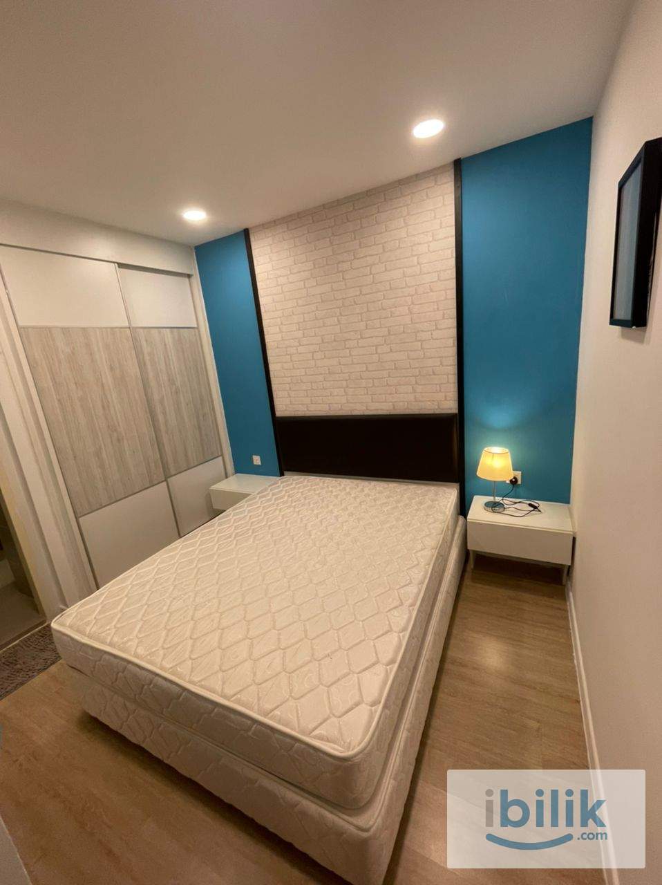 Near Taylor Lakeside ‼️Fully Furnished Middle Room for Rent at D’Latour Bandar Sunway - Image 1